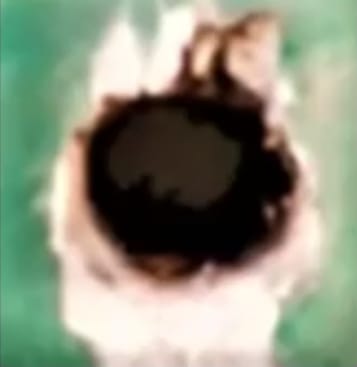 Peephole in side door